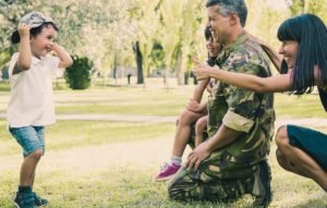 Tampa veteran reuniting with family in park